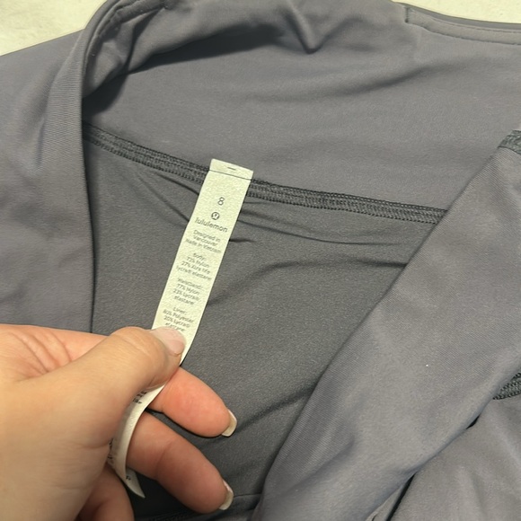 Lululemon shorts with lining - Picture 4 of 4